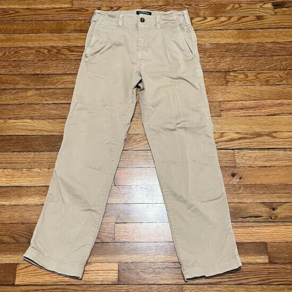 American Eagle Extreme Flex Khakis Mens Size 28x30 Relaxed Straight Khaki Pants